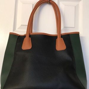 ❤️HP❤️Neiman Marcus tote never used